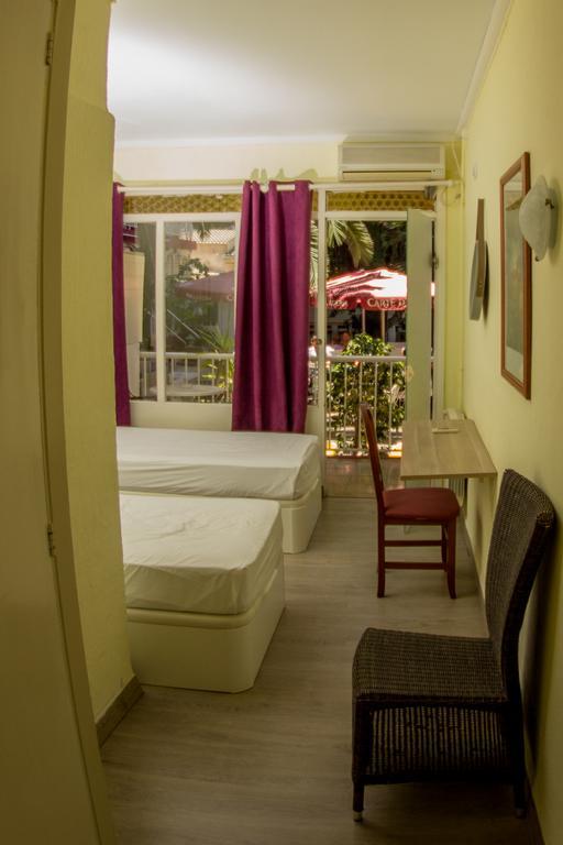 Hostal Alce Playa de Palma  Exteriér fotografie