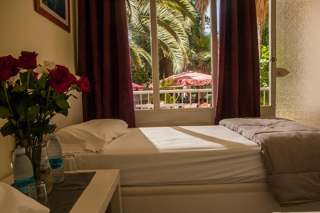 Hostal Alce Playa de Palma  Exteriér fotografie